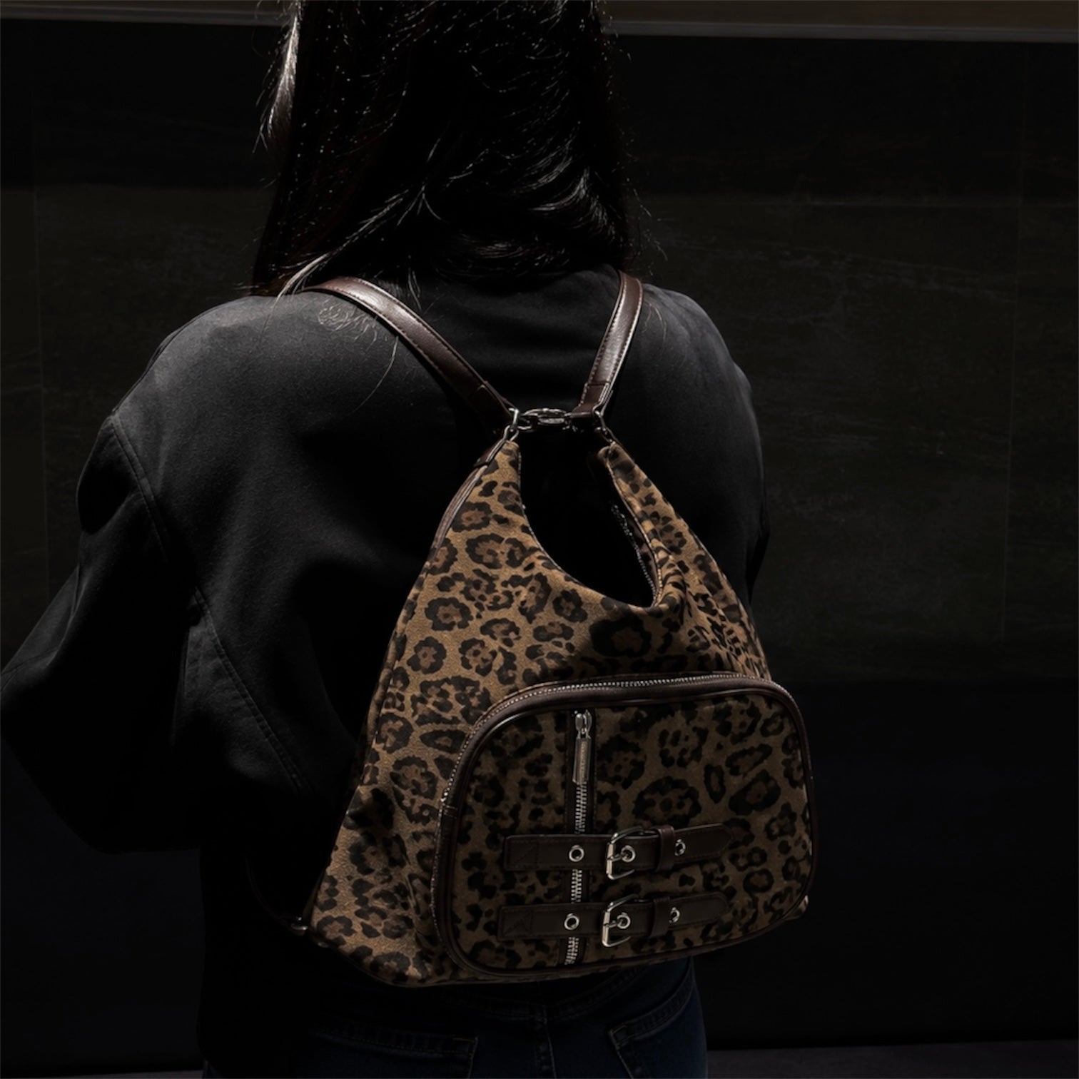 CARTERA MOCHILA DE HOMBRO 2 EN 1