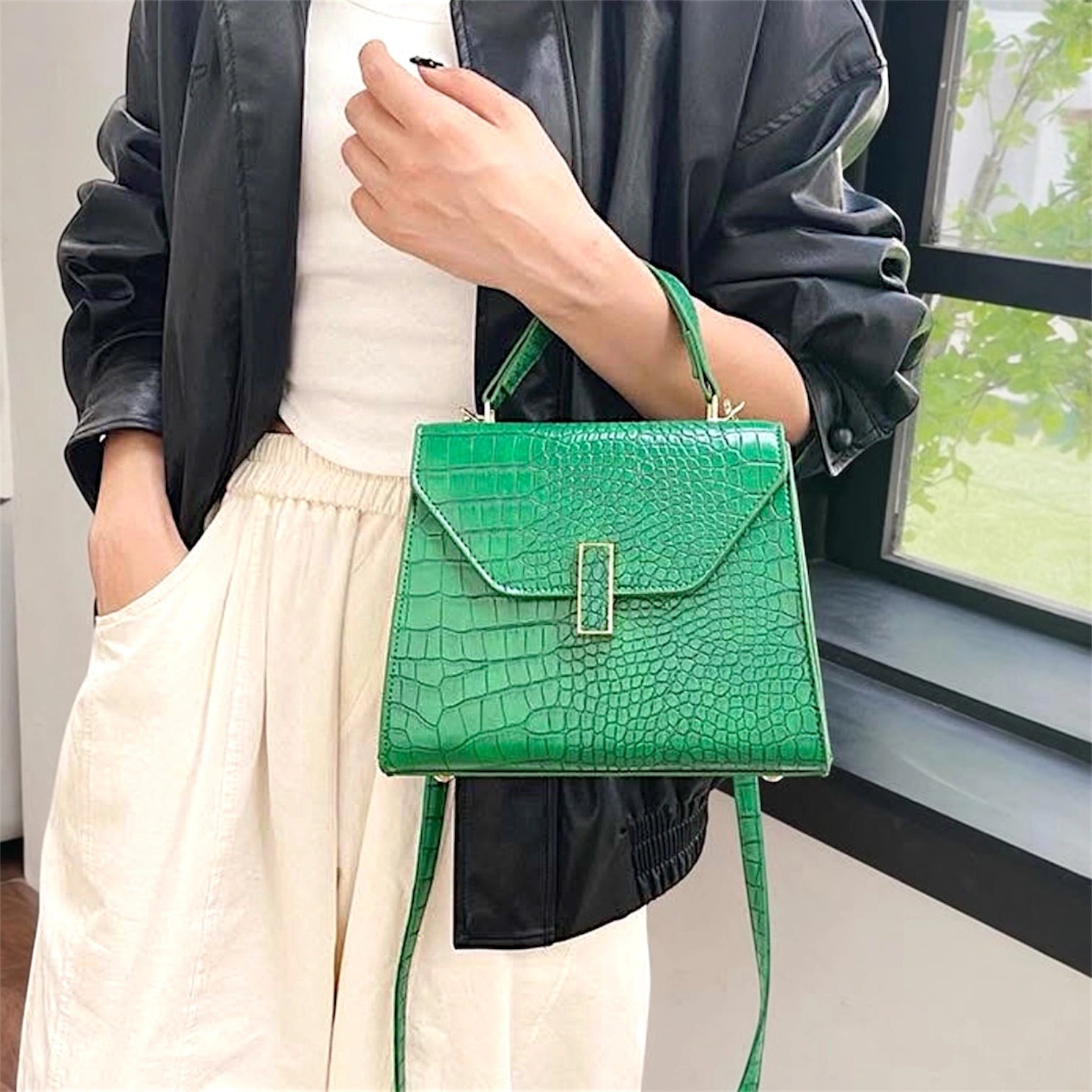 CARTERA ELEGANTE TEXTURADA