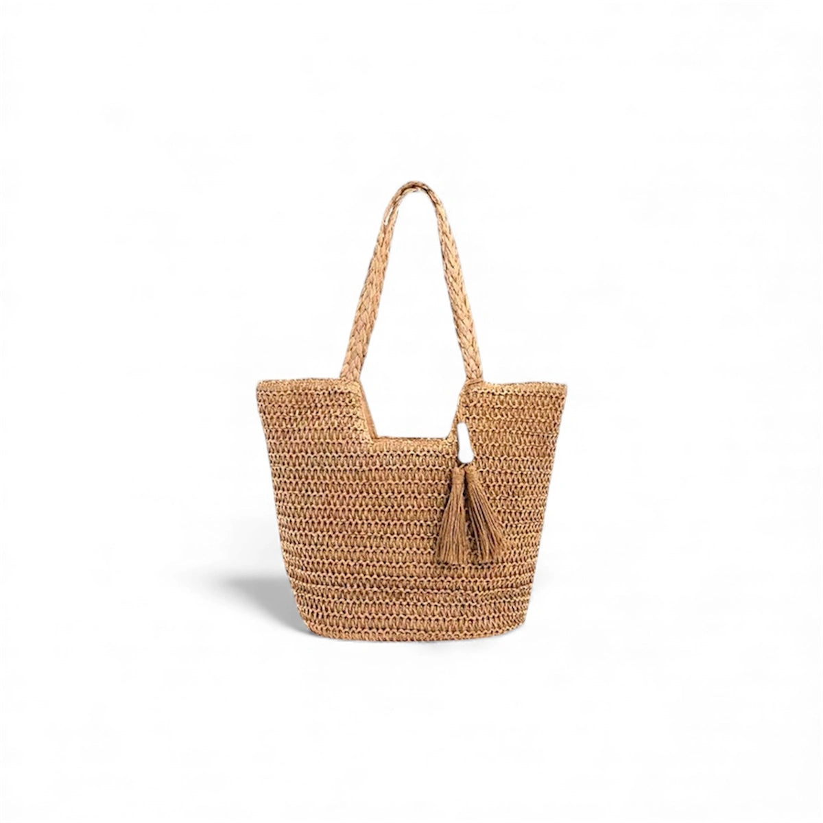 Cartera de verano color natural, diseño tejido, liviana y práctica.