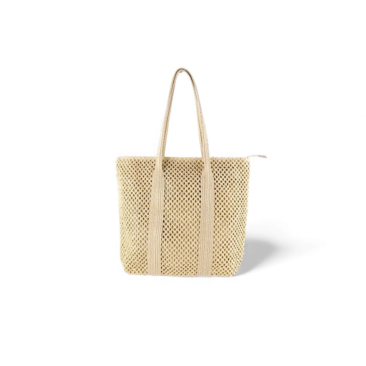 Cartera de verano color natural, diseño tejido, liviana y práctica.