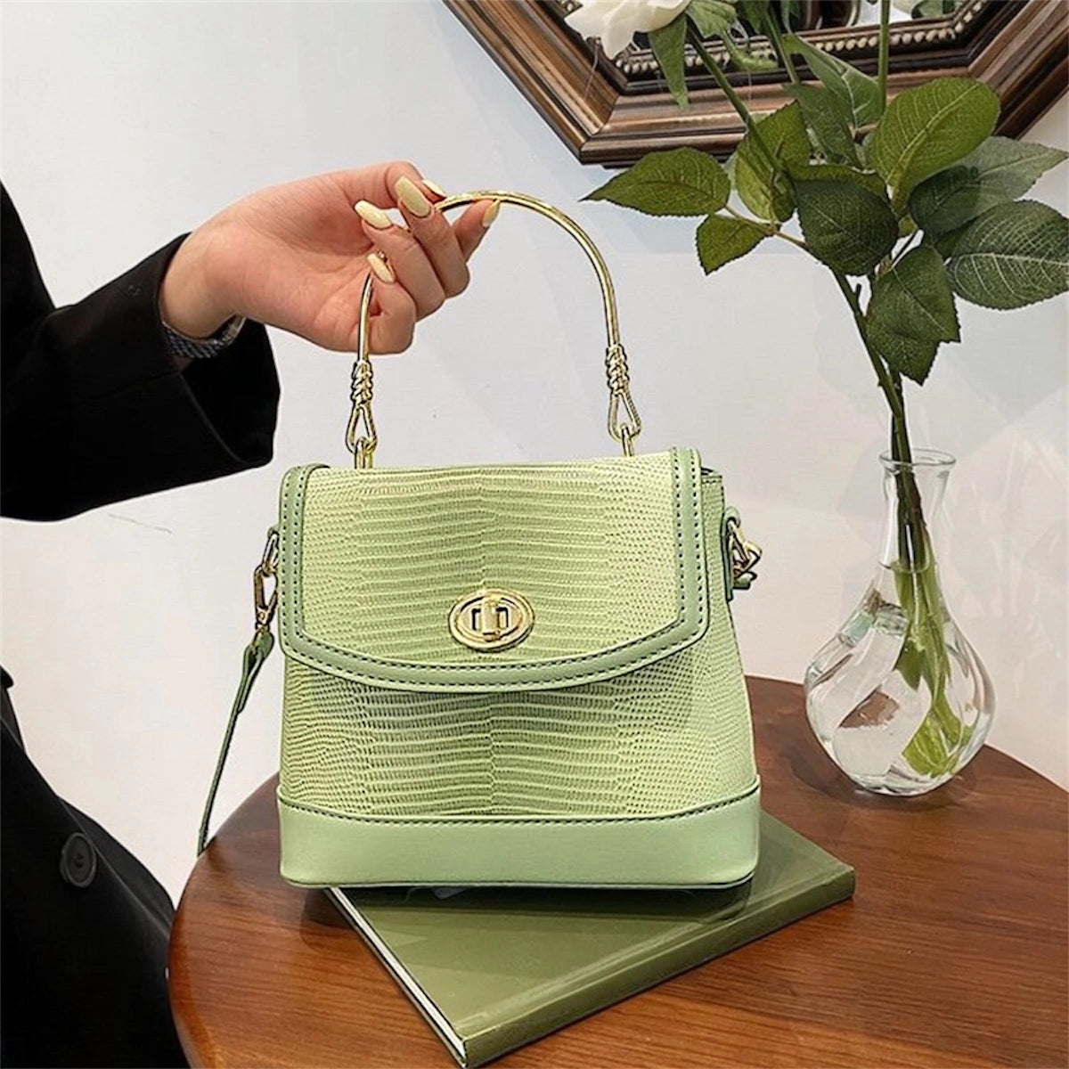 CARTERA CHIC IDEAL PARA EL DIA A DIA MUJER