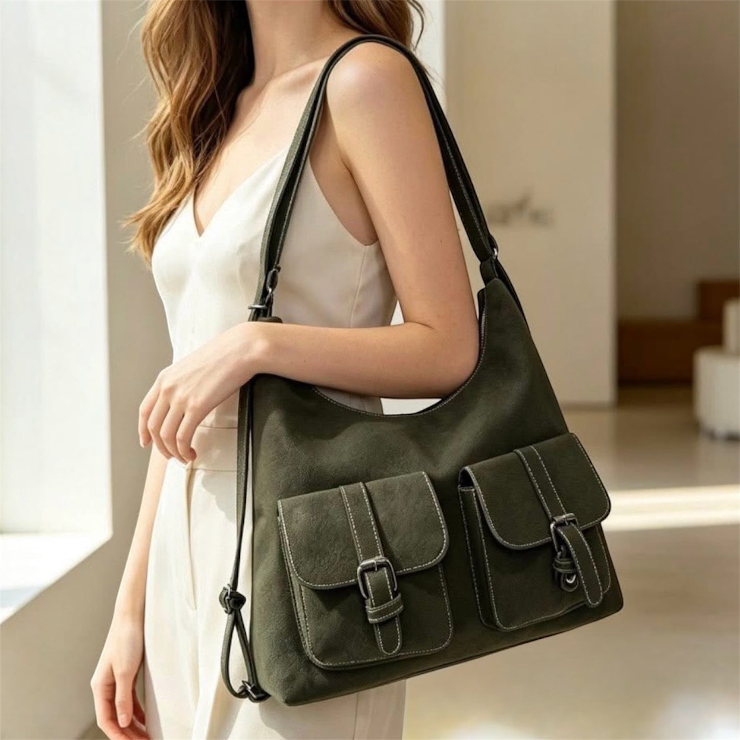 CARTERA MOCHILA CON HEBILLAS VIRAL